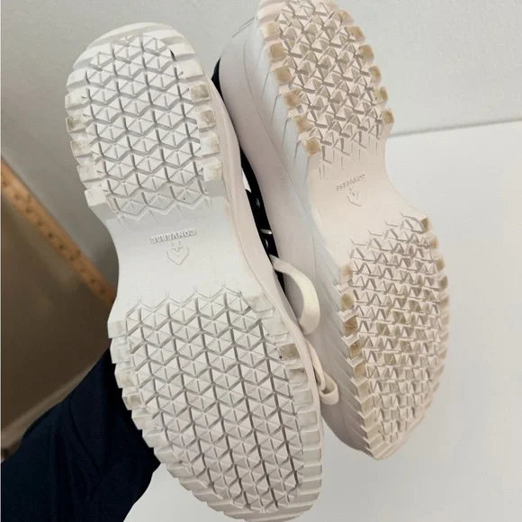 Converse Chuck Taylor All Star Lugged 2.0 Black Sneakers Women Size 10 Men 8 - Picture 6 of 7